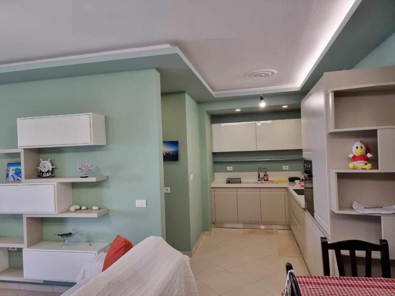 Two Suns Apartament ซารานเดอ ภายนอก รูปภาพ