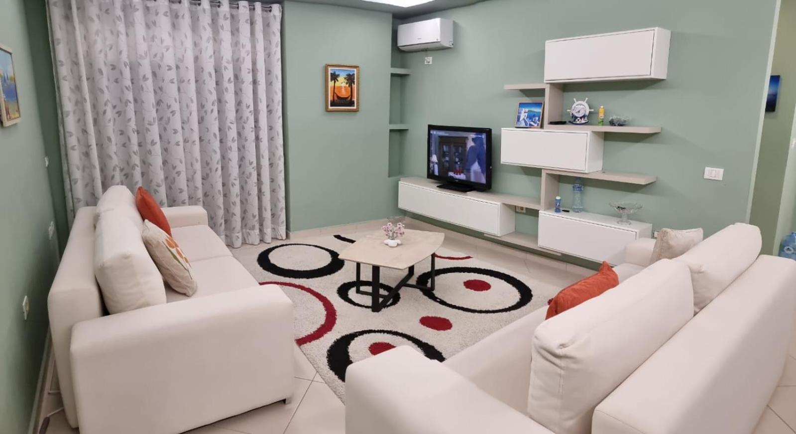 Two Suns Apartament ซารานเดอ ภายนอก รูปภาพ