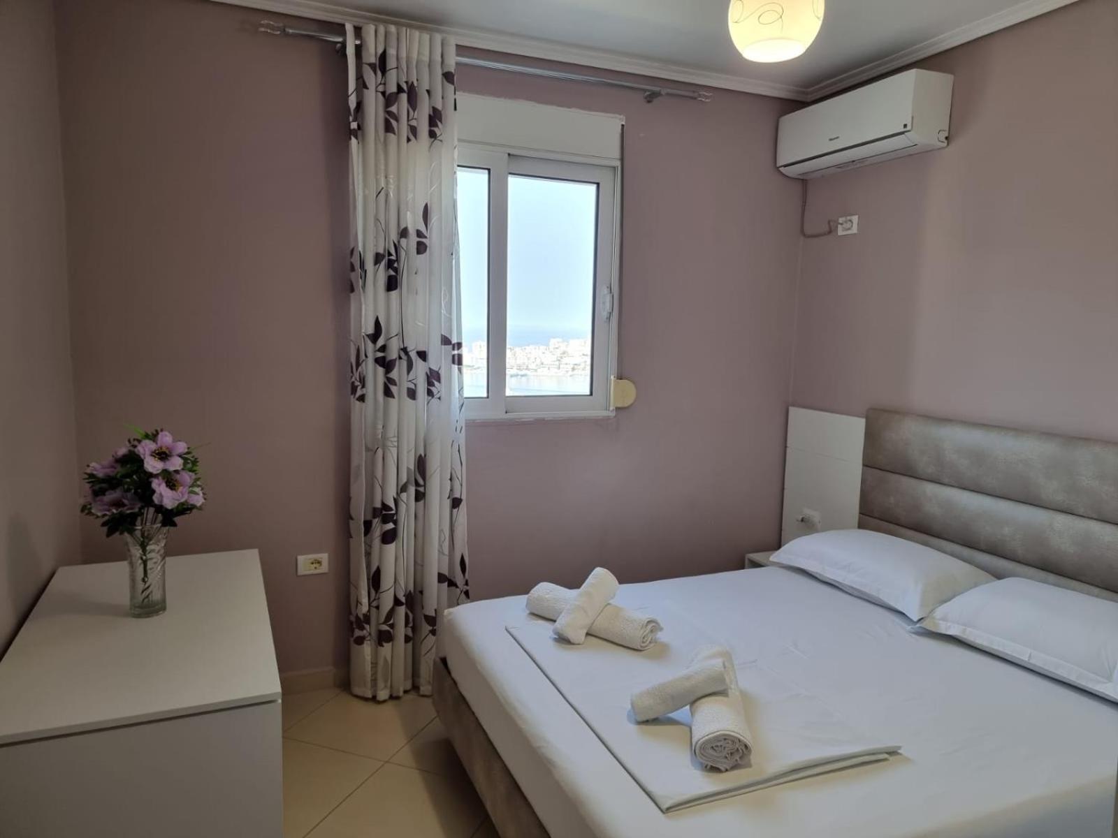 Two Suns Apartament ซารานเดอ ภายนอก รูปภาพ